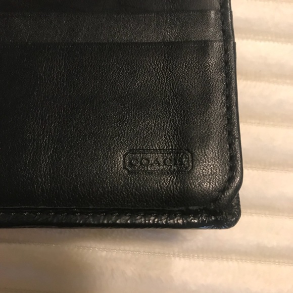 Coach signature logo khaki/brown long wallet with turnkey lock. EUC - Picture 4 of 12